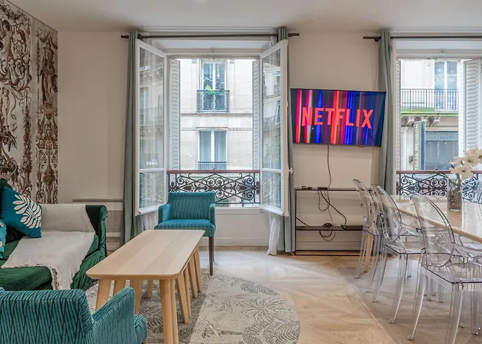 Appartement Spacieux Et Lumineux A Montorgueil