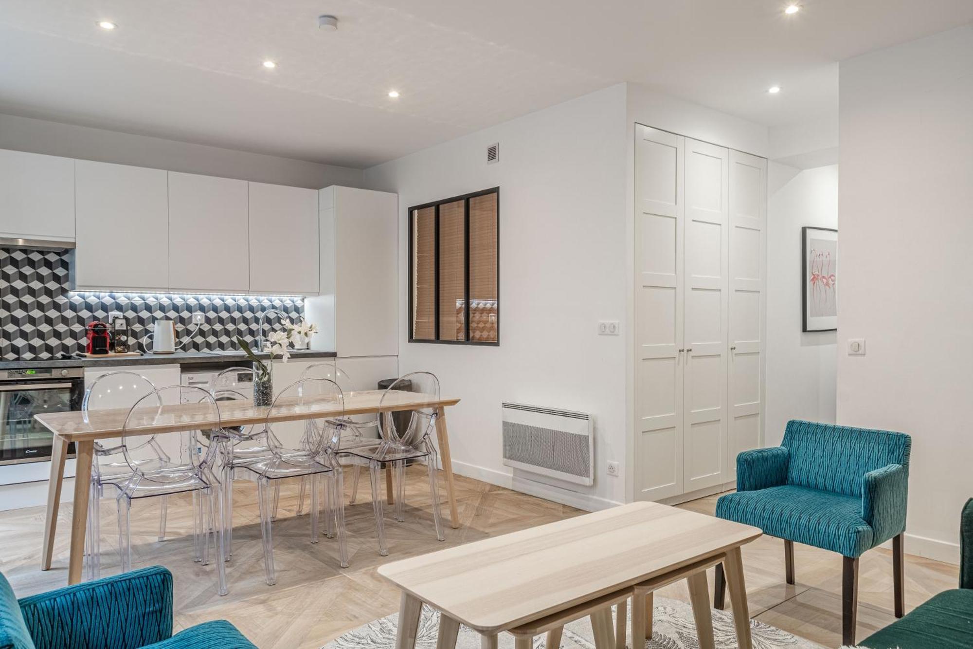 Appartement Spacieux Et Lumineux A Montorgueil Parijs